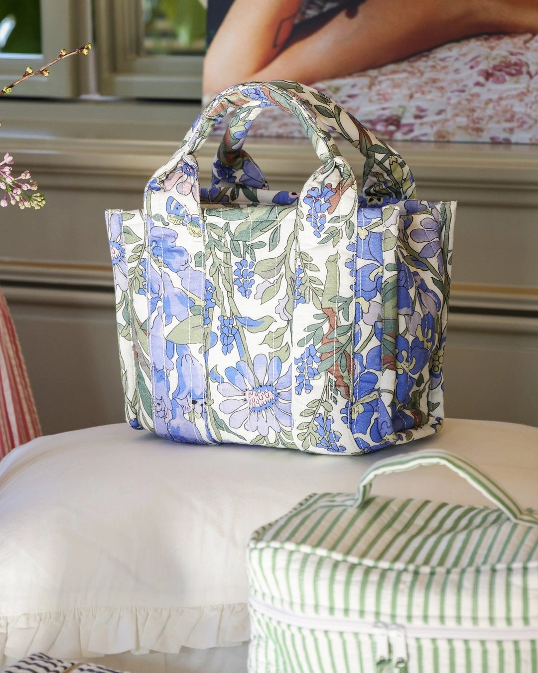 BY TIMO Tote Bag Small, Blå hage