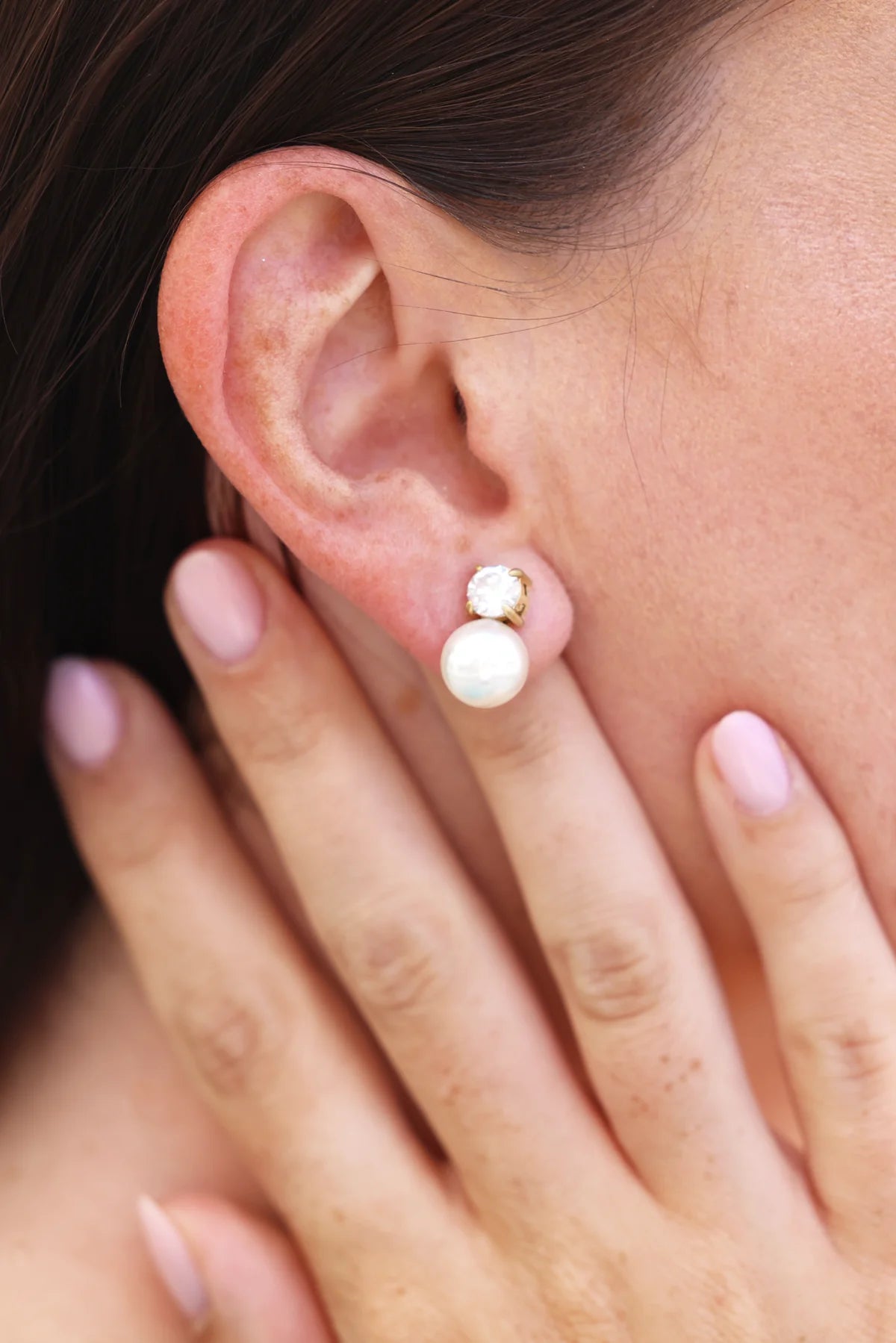 CAMILLA ØHRLING Alexandra pearl earrings