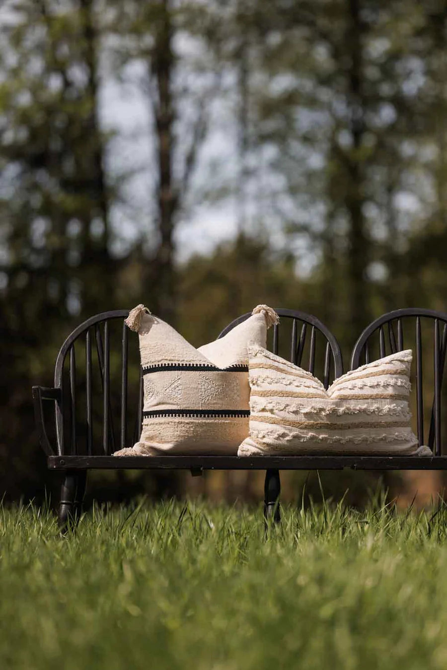 LAMA Putetrekk i naturbeige bomull med striper av jutebånd