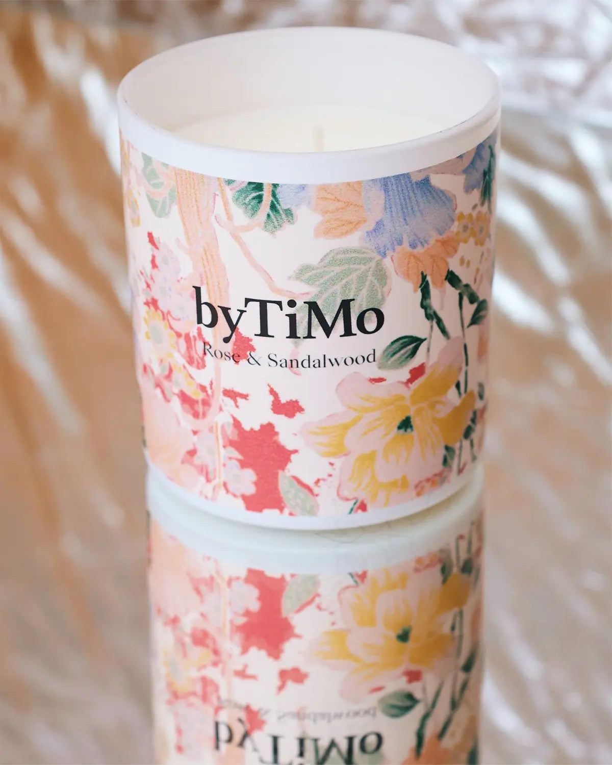 BY TIMO Rose & Sandalwood Scented Candle