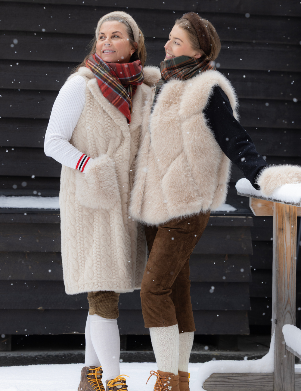 NOMA Niseko fuskepels vest - Lys beige
