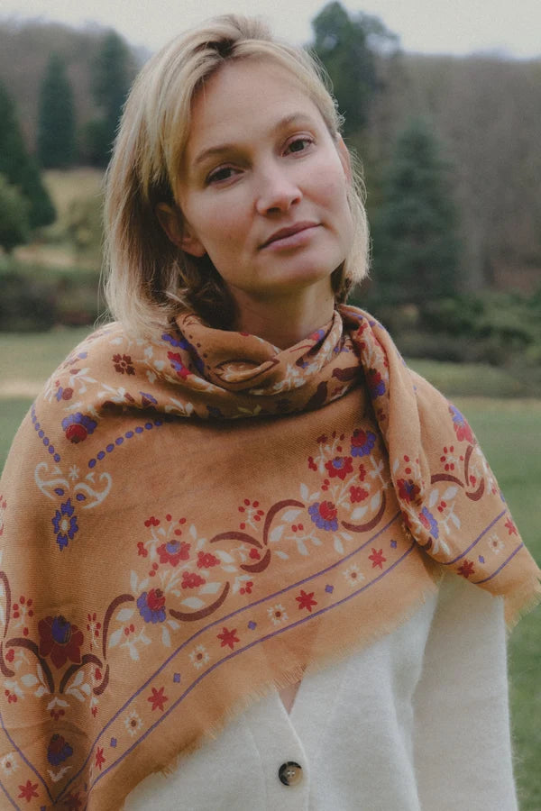 Maison Lecomte Flament, Scarf Secret Garden, Camel