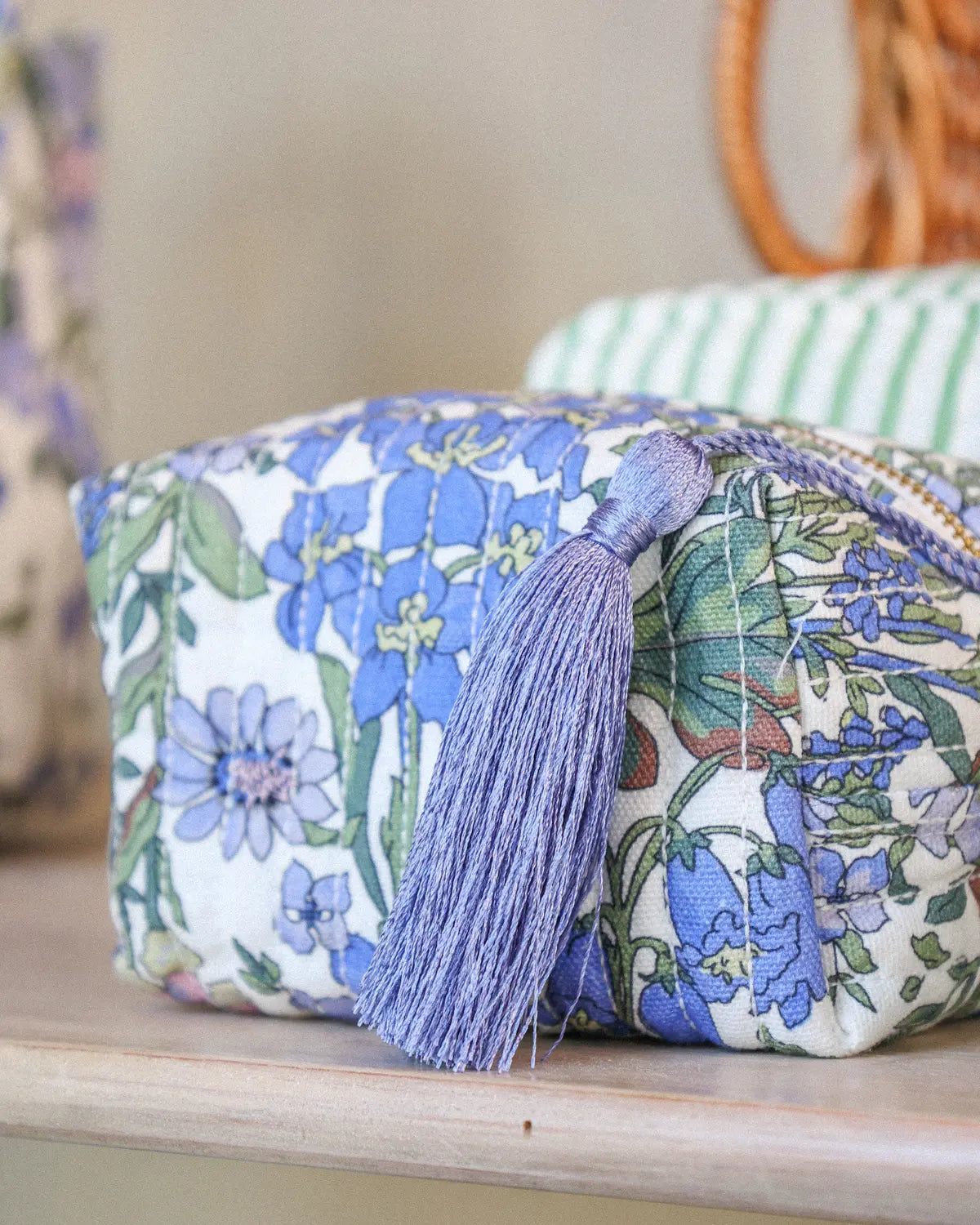 BY TIMO Cosmetic Bag, Delightful Garden